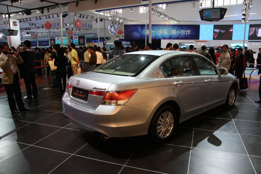  Honda Accord 2009 года  (CN) (фото 14 из 17)